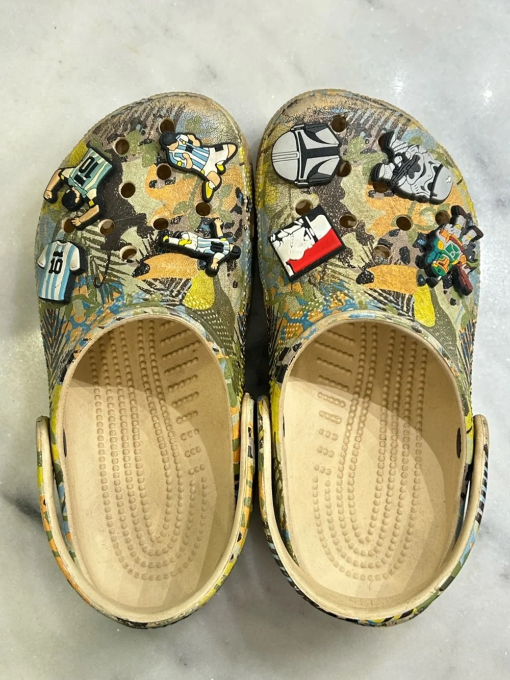 Crocs Boys Classic Far Out Slip On Clog Jungle with 8 Jibbitz Star Wars Messi 2